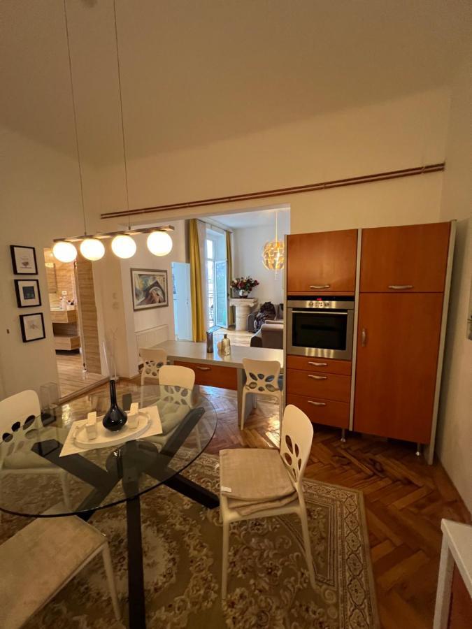 Apartman Happy Apartment Sarajevo Ngoại thất bức ảnh
